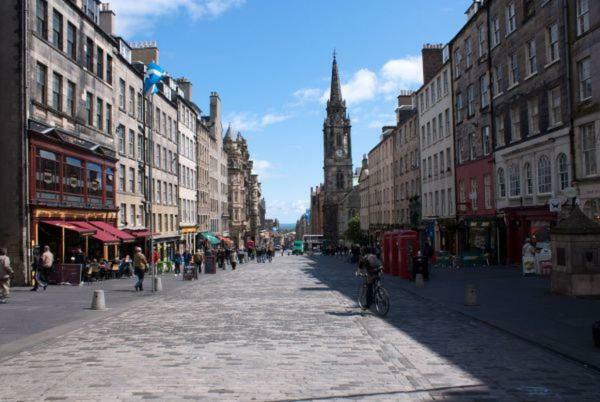 Parliament Square - Royal Mile Apartamento Edimburgo Exterior foto